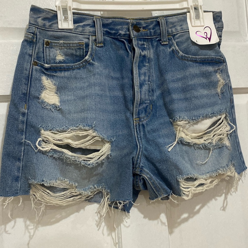 Brand new high waisted jean shorts from Windsor store